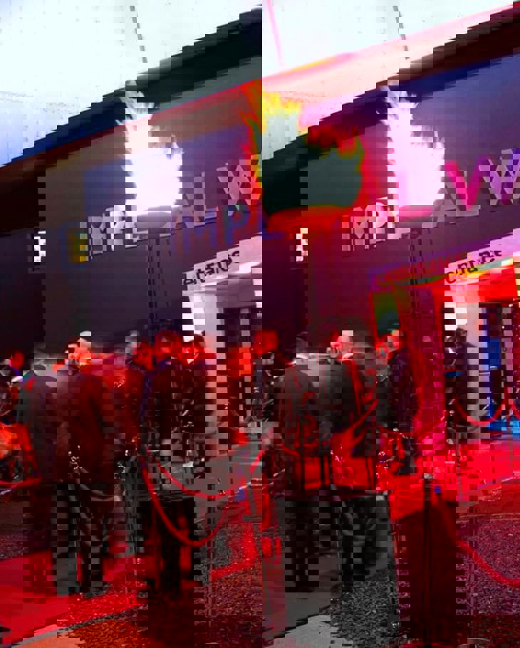 Imperial War Museum Red Carpet At Christmas 46818248232 O