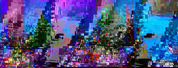 Main Exhibition Space Iwm North Christmas 46818248162 O